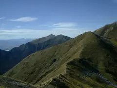 シェルターまでの稜線のトラック