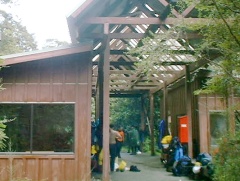 サンドフライポイント・シェルター